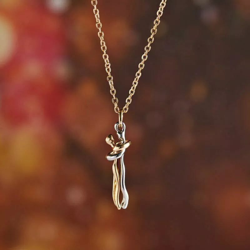 Inseparable Couple Hug Necklace, Unisex Lovers Hugging Pendant Necklace